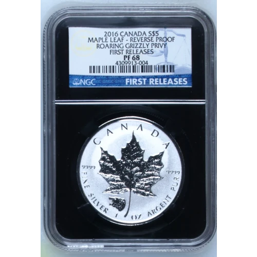 2016 Maple Leaf - FR Roaring Grizzly Privy (2)