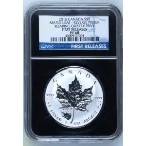 2016 Maple Leaf - FR Roaring Grizzly Privy (2)